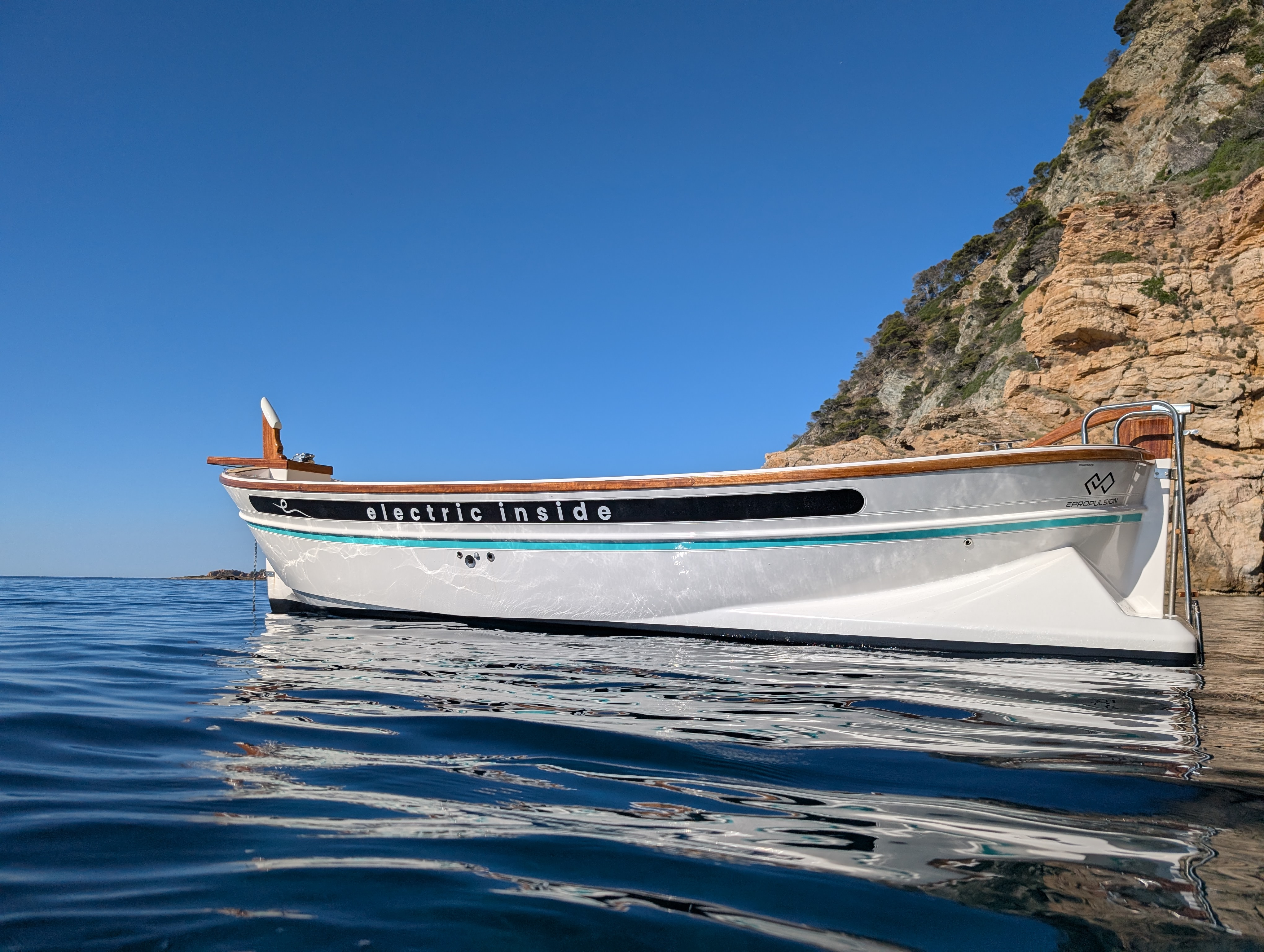 Electric Inside Boats